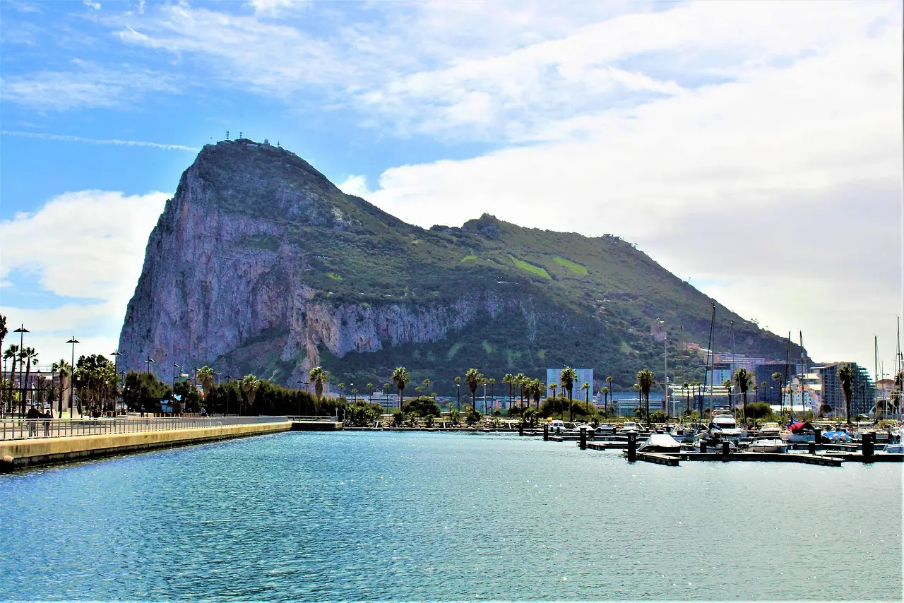 Revolut Wins Gibraltar Crypto License, Reopens Sign-Ups for Local Residents - Finance Magnates